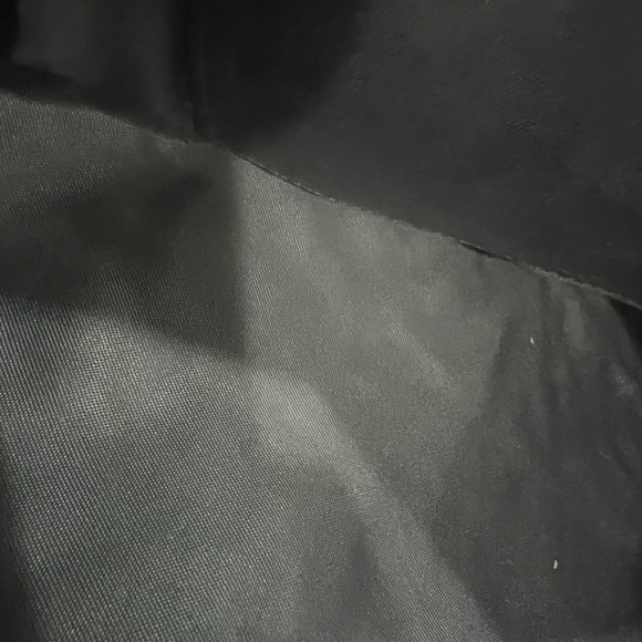 Crocodile embossed clutch - Picture 3 of 15